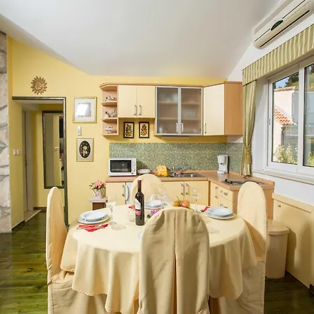 Holiday home Lapad Royal - Five Bedroom With Balcony And View Dubrovnik